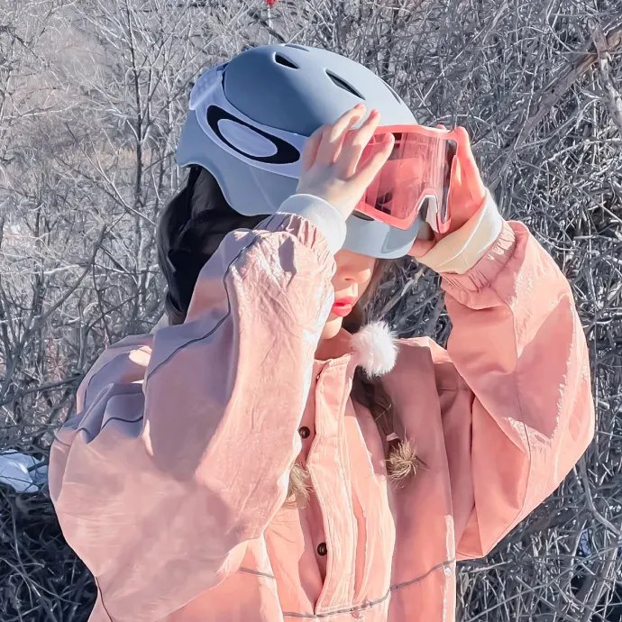 顾盼生香